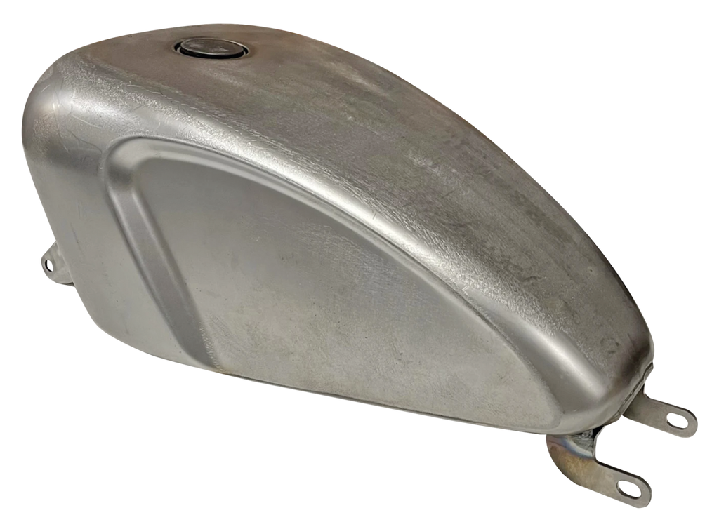 DMP LEGACY GAS TANK FOR MILWAUKEE EIGHT SOFTAIL