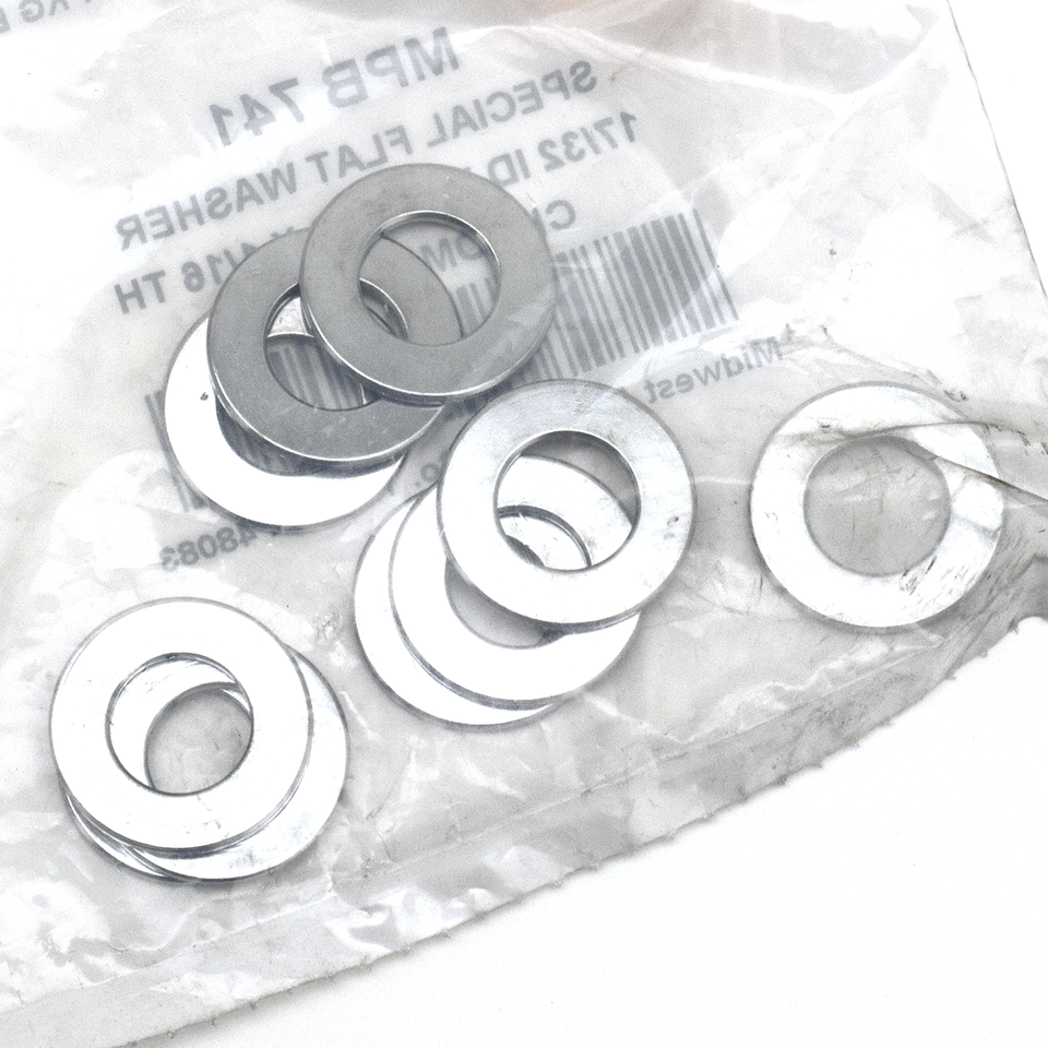 SPECIAL SIZE CHROME-PLATED FLAT WASHERS