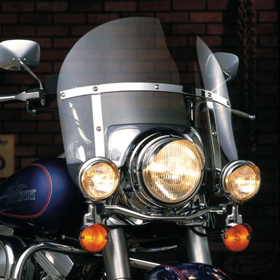 NATIONAL CYCLE CHOPPED HEAVY-DUTY WINDSHIELD